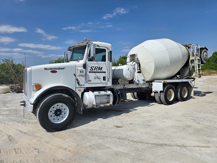 2014-peterbilt-365-image-4