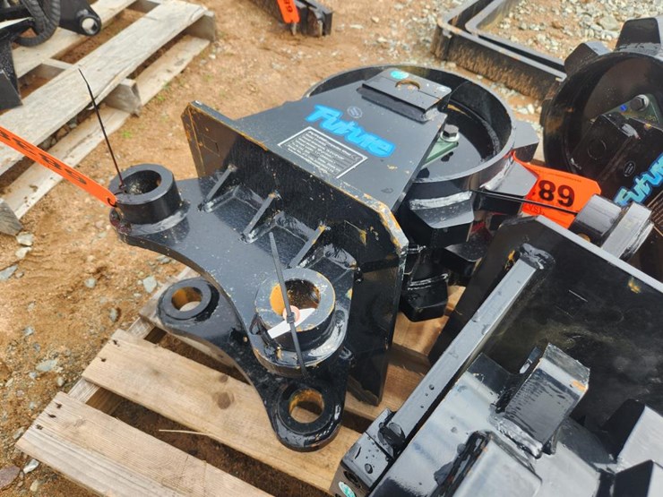 caterpillar-305-image-3