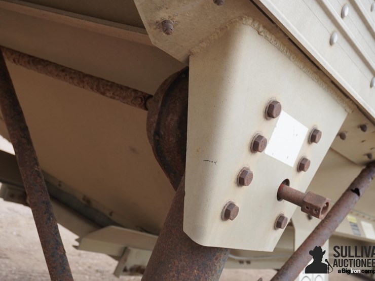 2000-timpte-grain-trailer-image-13