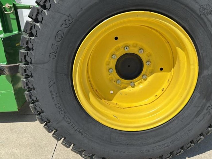 2007-john-deere-3520-image-32