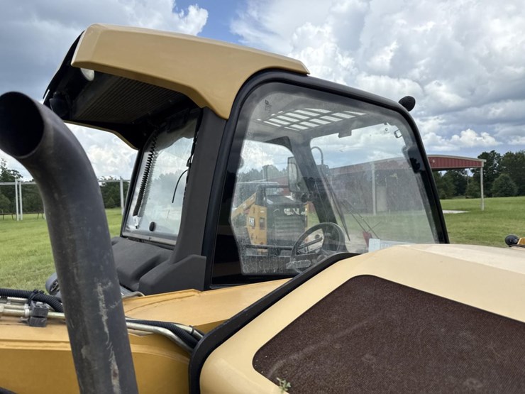 caterpillar-th407c-image-25