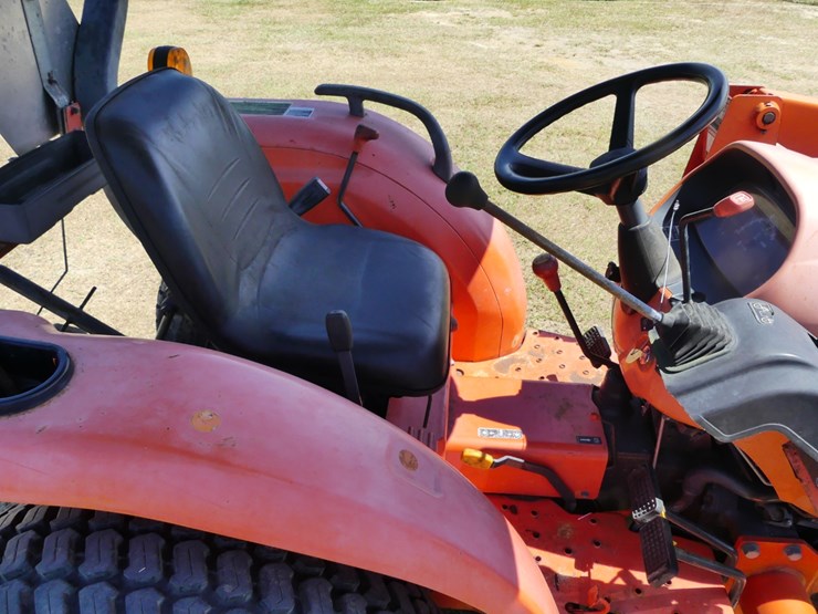 kubota-l3200-image-11