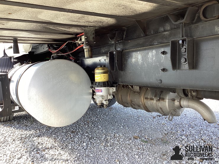 2022-mack-md6-image-15