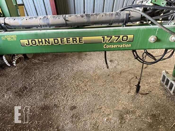 1997-john-deere-1770-image-5