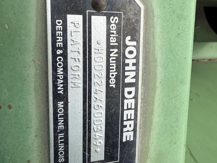 john-deere-224-image-4