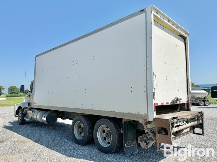 2013-kenworth-t660-image-7