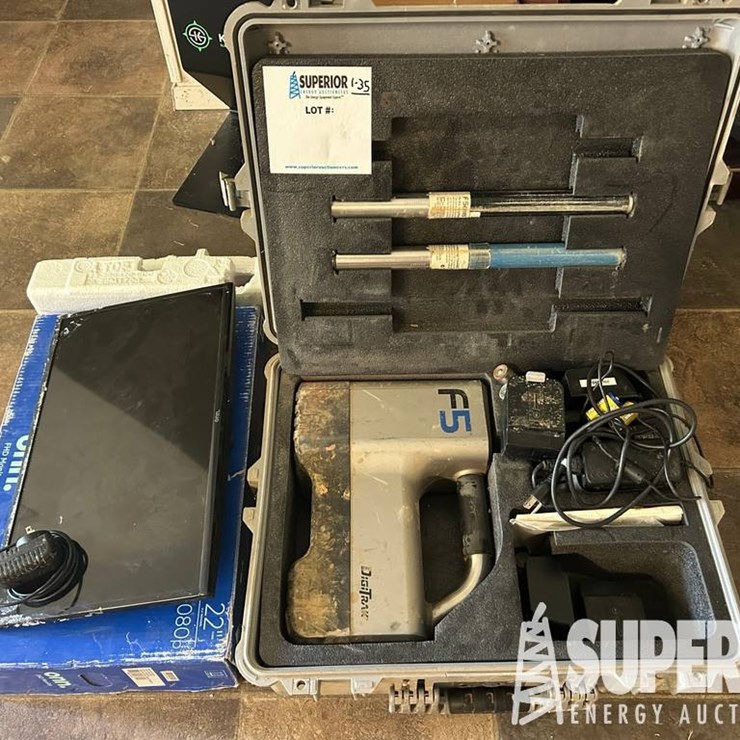 (1-35) DIGITRAK FALCON F-5 Guidance System, w/ FX...