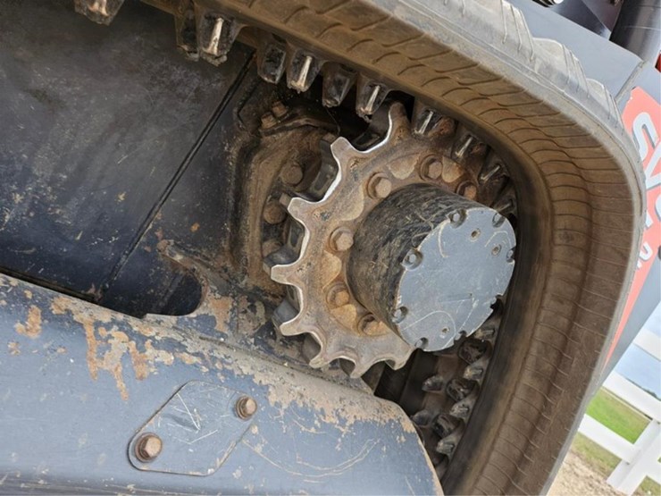 kubota-svl75-2-image-14