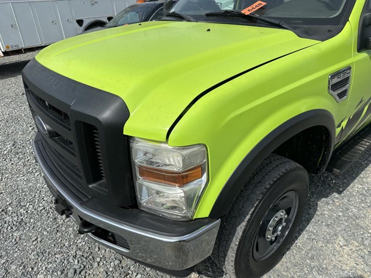 2010-ford-f250-image-9