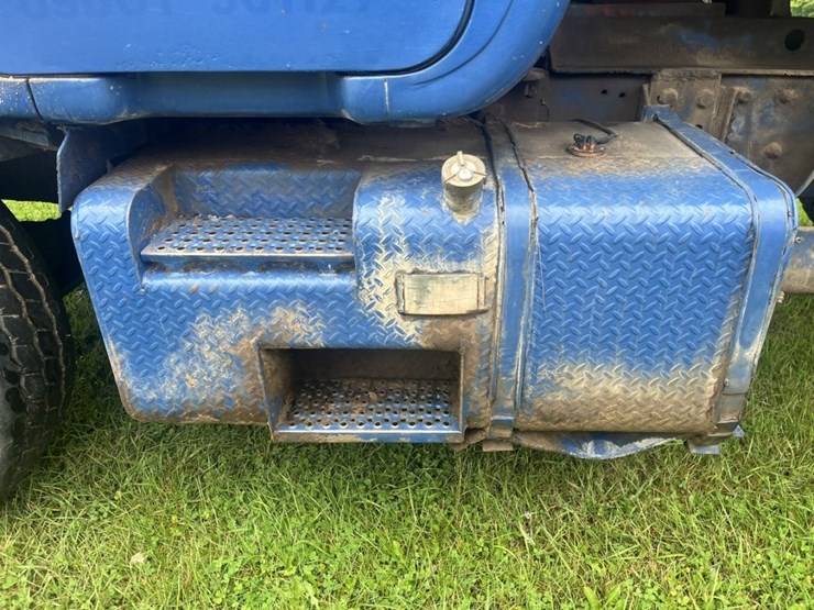 1986-mack-dm686s-image-75