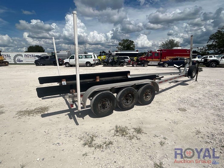 2013-road-king-30ft-t/a-boat-trailer-image-3