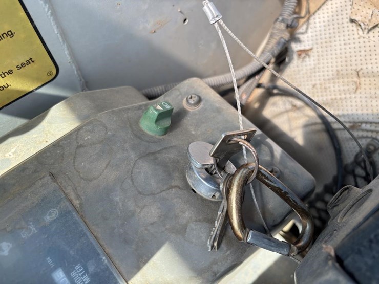 2003-takeuchi-tb135-image-34