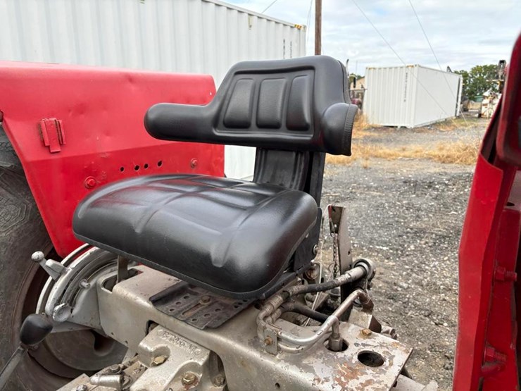 massey-ferguson-265-image-14