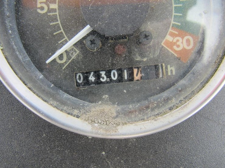 1988-deere-410c-image-12