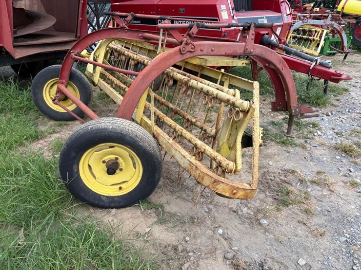 new-holland-56b-image-2