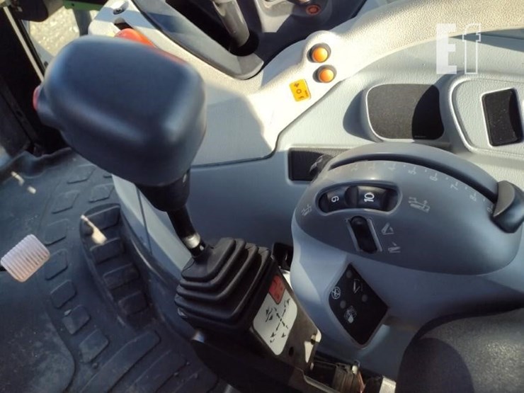 new-holland-t6.165-image-9