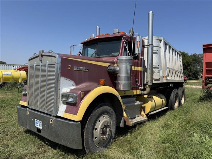 1988-kenworth-w900b-image-1