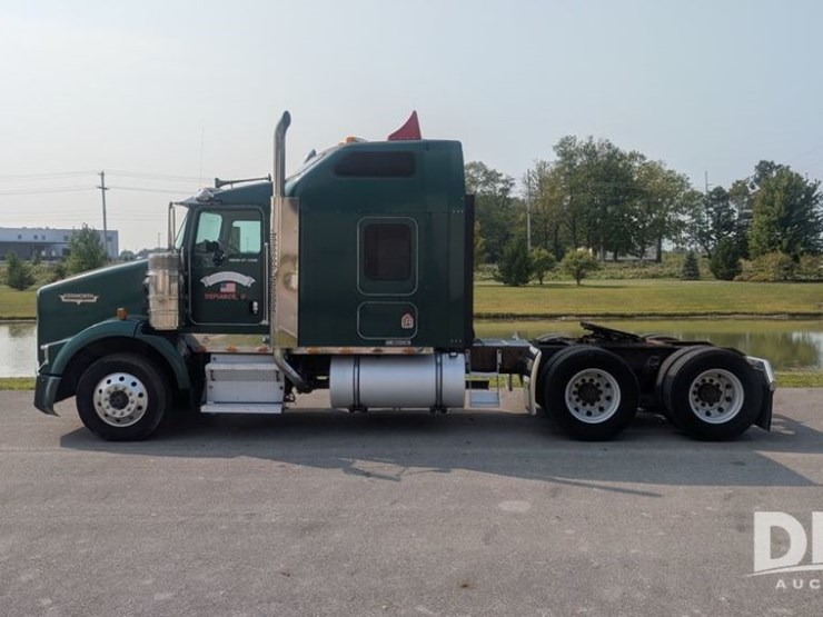 2003-kenworth-t800-image-5