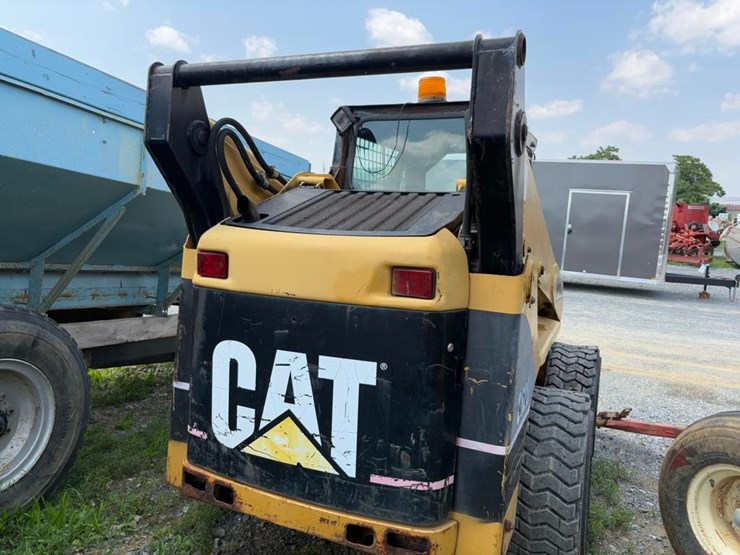2004-caterpillar-262b-image-9
