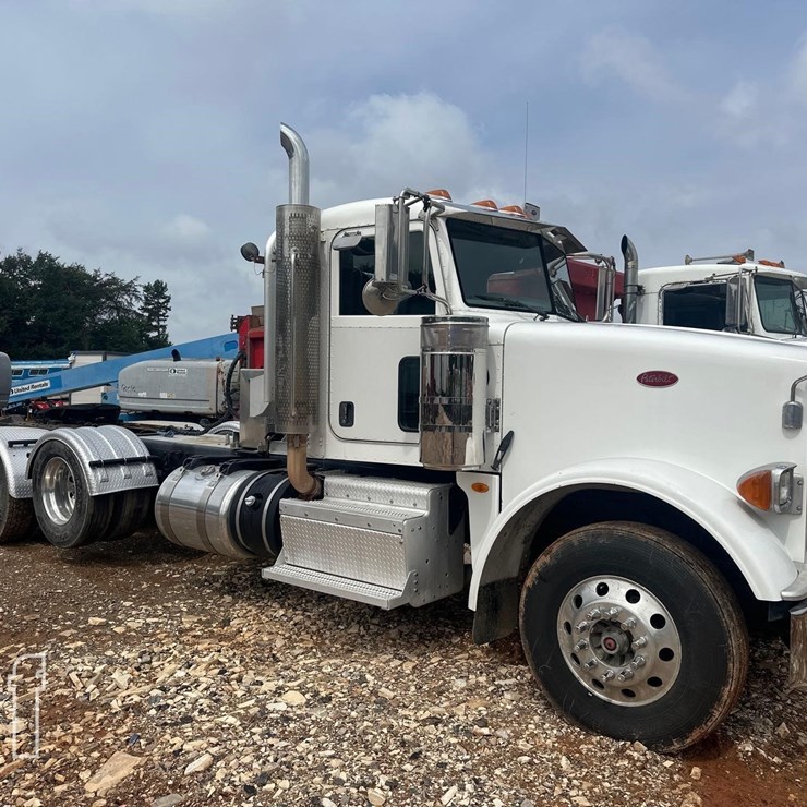 2012 PETERBILT 367