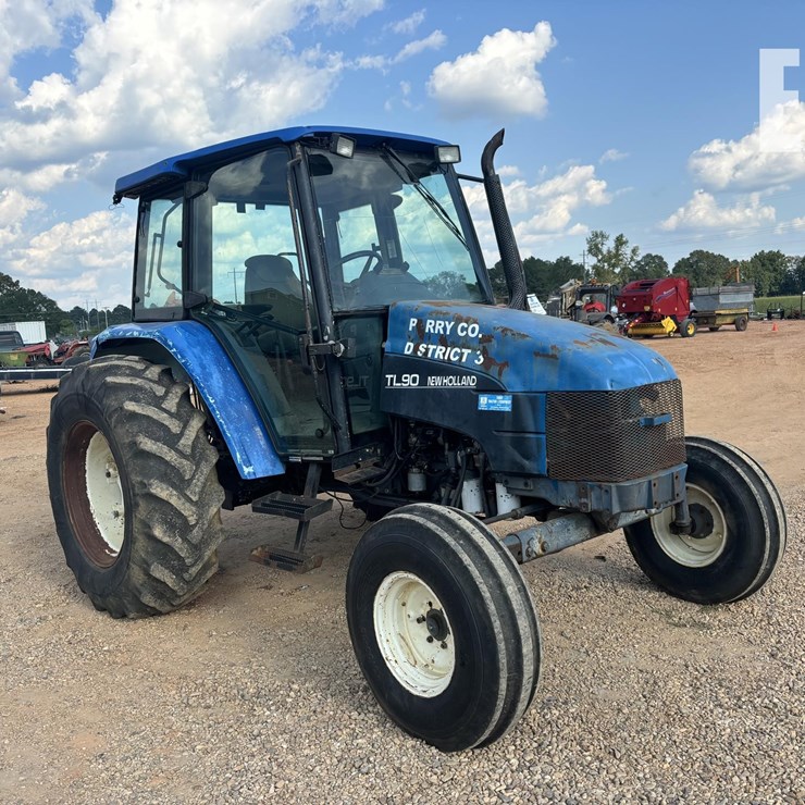 NEW HOLLAND TL90