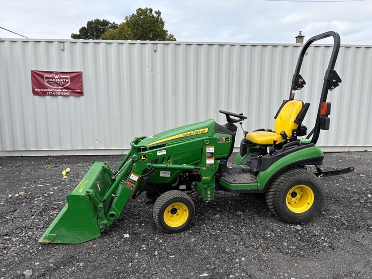 john-deere-1025r-image-1
