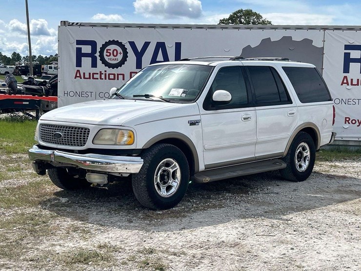2001-ford-expedition-image-1