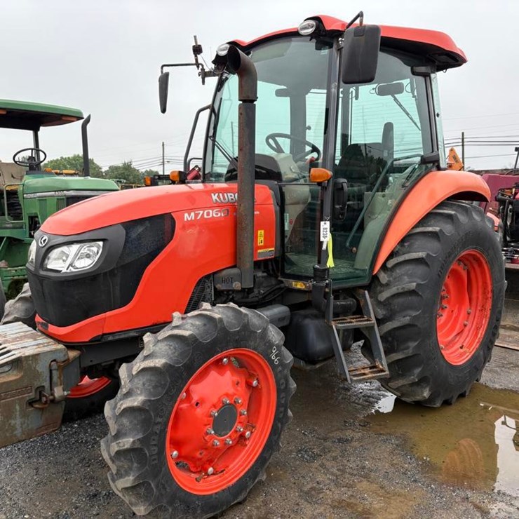 NEW HOLLAND 354