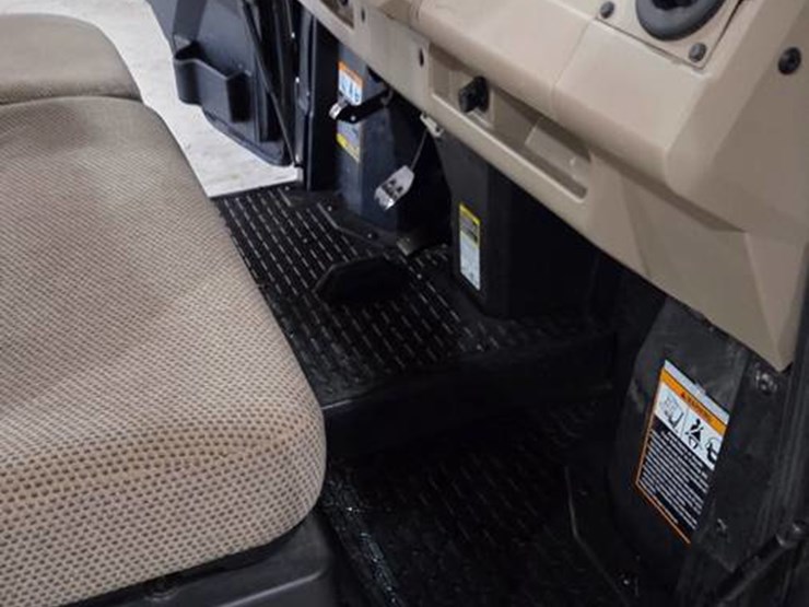 2018-john-deere-2018-image-13