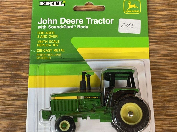 john-deere-64-image-9