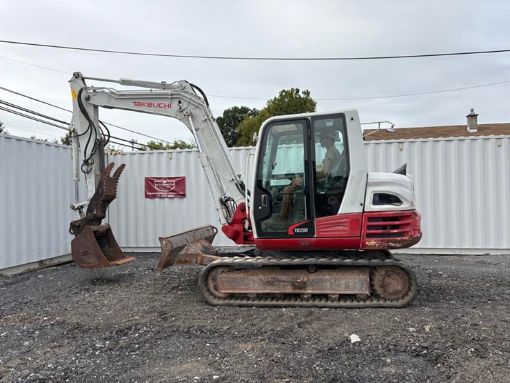 2019-takeuchi-tb290-image-1