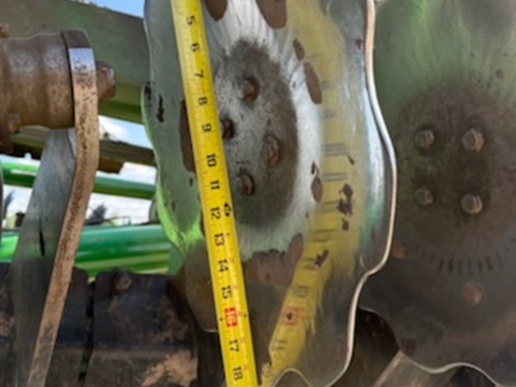 2020-john-deere-2680h-image-6