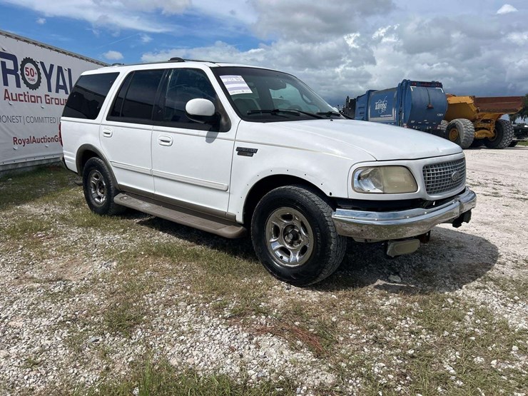2001-ford-expedition-image-2