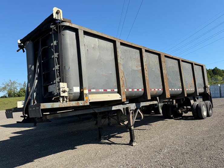 2013-clement-dump-trailer-image-1