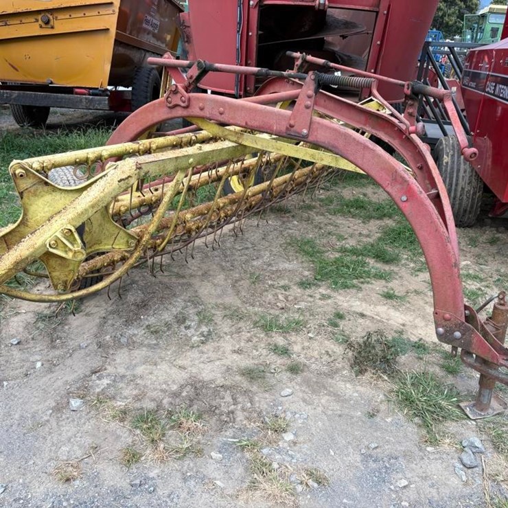 NEW HOLLAND 56B