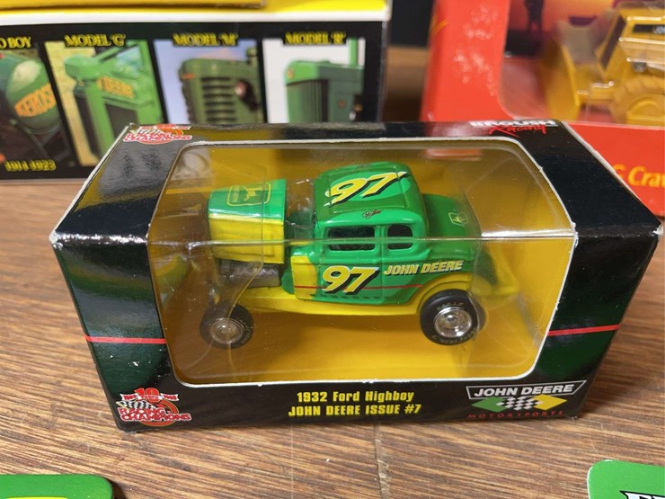 john-deere-64-image-5