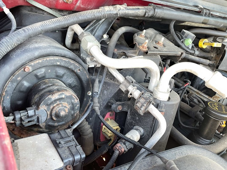 2001-ford-f250-image-30