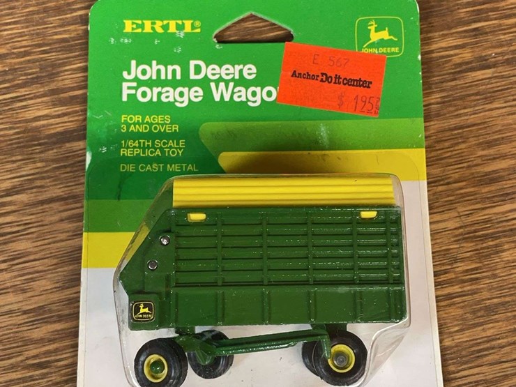 john-deere-64-image-10