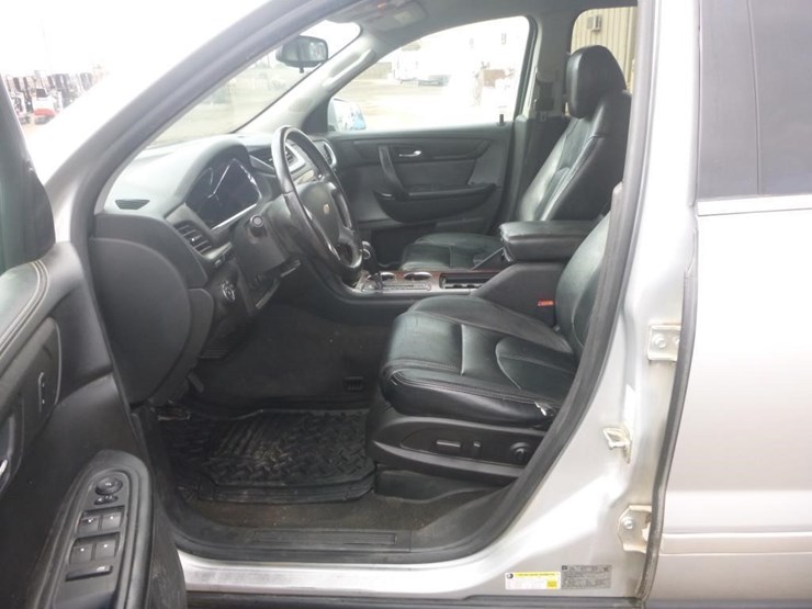 2013-chevrolet-traverse-image-7