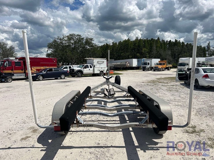2013-road-king-30ft-t/a-boat-trailer-image-8