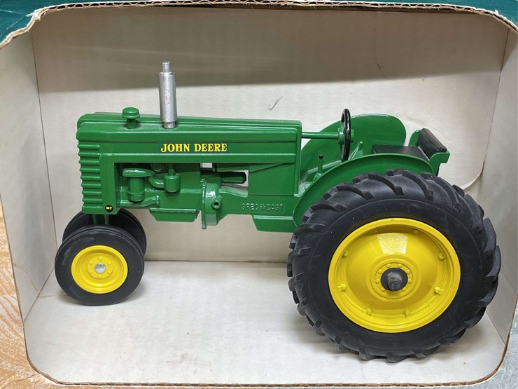 john-deere-mt-image-2