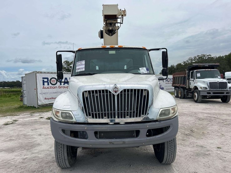 2014-international-durastar-4300-image-28
