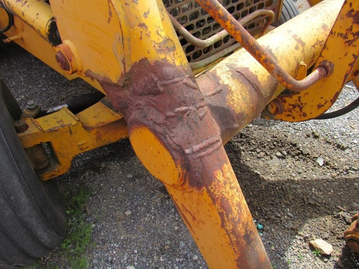 1988-deere-410c-image-14