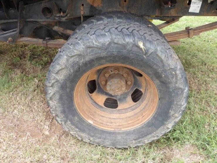 2004-dodge-ram-3500-image-12