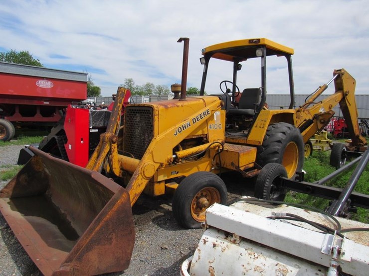 1988-deere-410c-image-1