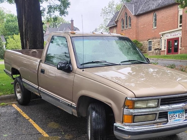 1996-chevrolet-2500-image-1