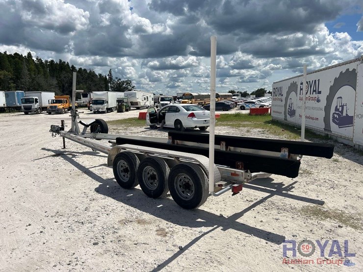 2013-road-king-30ft-t/a-boat-trailer-image-4