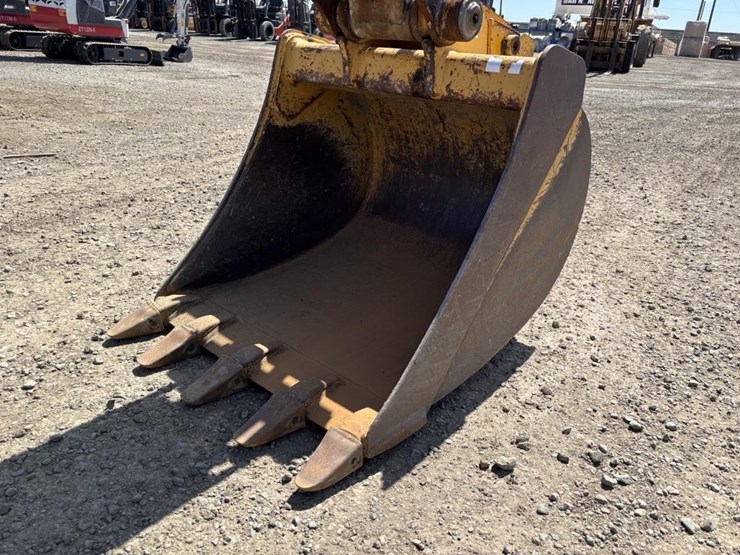 2021-deere-60g-image-12