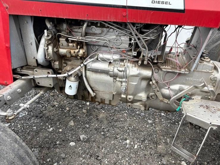 massey-ferguson-265-image-12