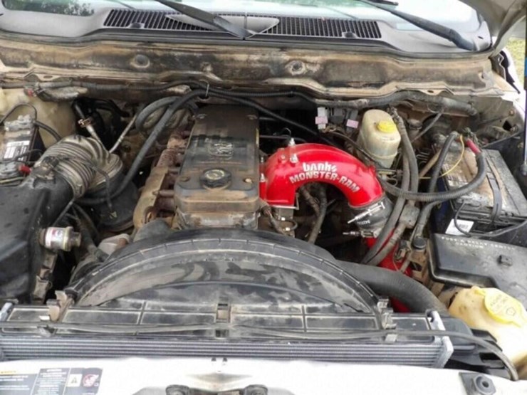 2004-dodge-ram-3500-image-26